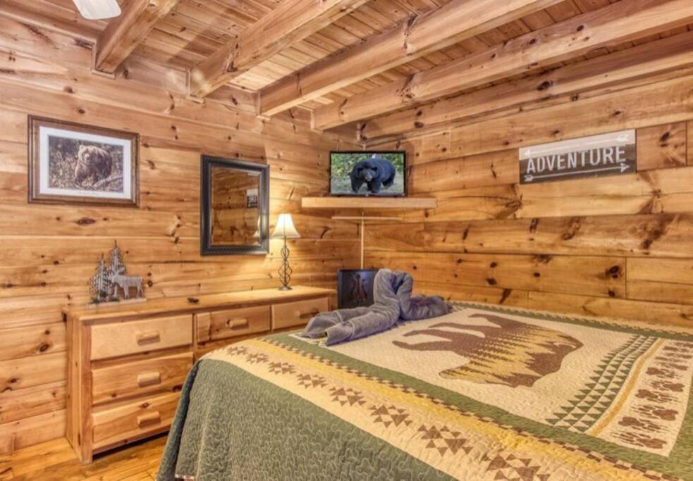 Lazy Bear Holiday home Sevierville